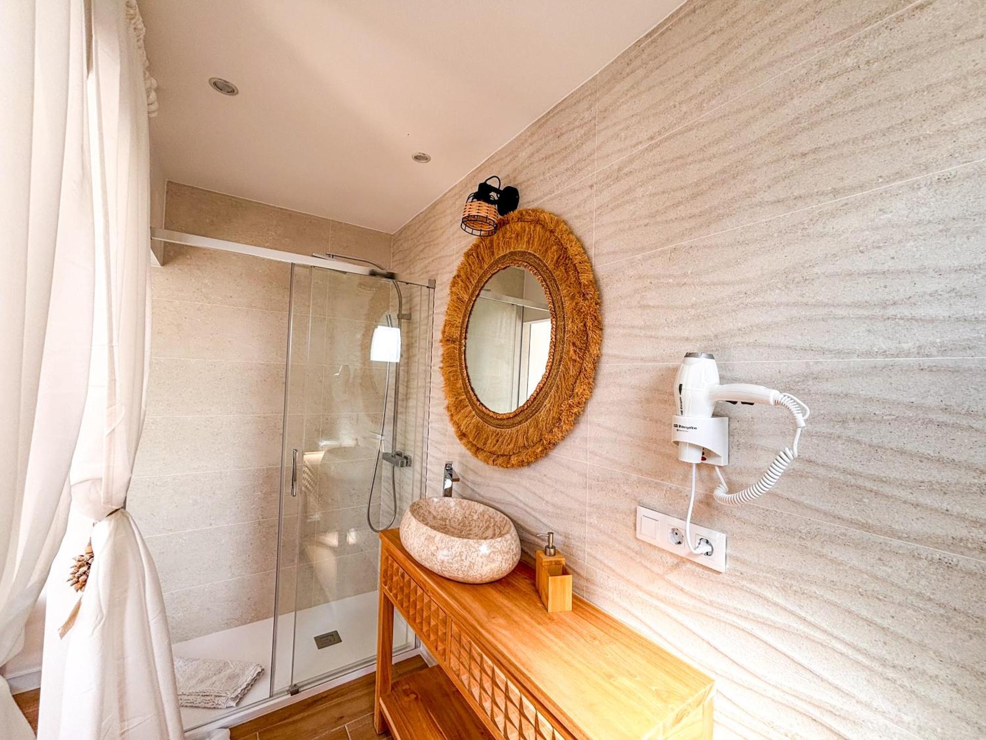 Chakra House Fuerteventura - Affordable Rooms In A Cozy Guesthouse Corralejo Ngoại thất bức ảnh
