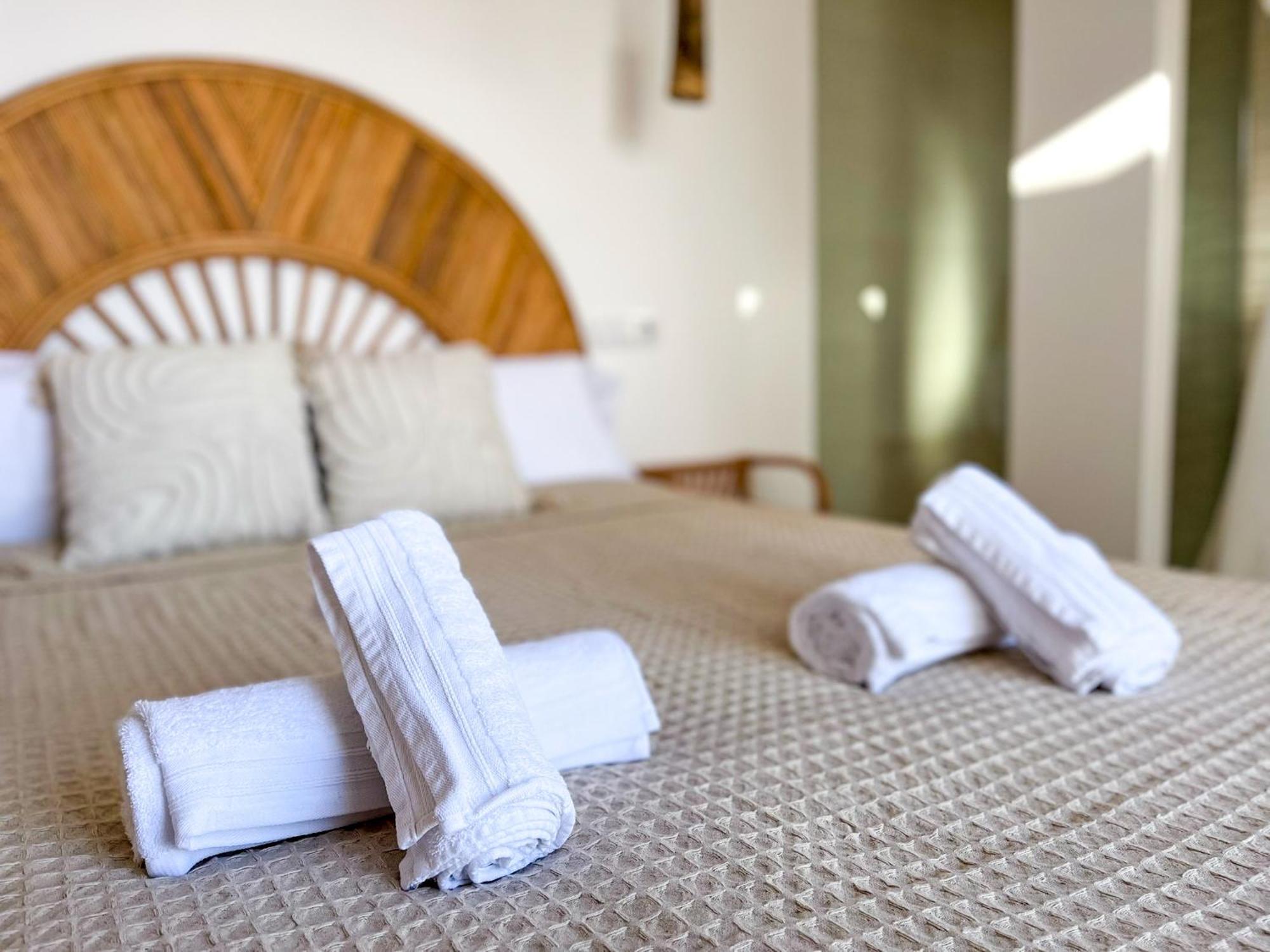 Chakra House Fuerteventura - Affordable Rooms In A Cozy Guesthouse Corralejo Ngoại thất bức ảnh